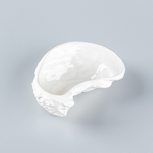 Wholesale High Quality Shell Shape Ceramics Dishes Porcelain Shell Shape Dishes for Sea Food