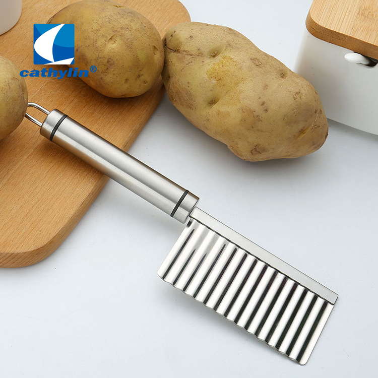 Wholesale in Stock Kitchen Gadget 304 Stainless Steel Potato Peeling Cutter Potato Wavy Knife