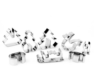 Novelty 8 Pcs 3d Christmas Tree Animal Shape Fondant Mold Metal Stainless Steel Cookie Cutter Set